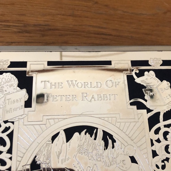 World of Peter Rabbit silver plated photo album - Picture 5 of 8